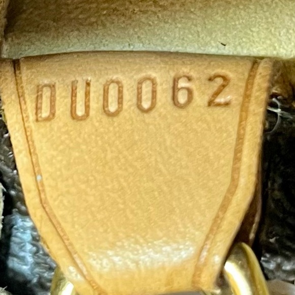 Absolutely stunning Louis Vuitton monogram looping bag GM discontinued - Picture 11 of 12